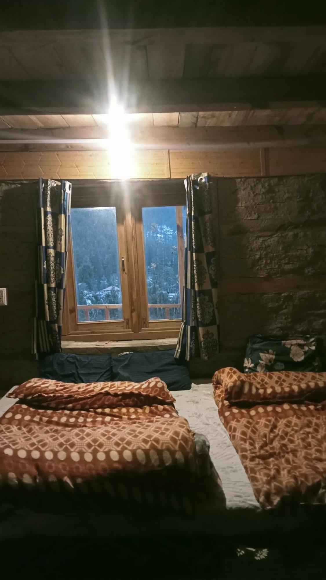 Woodstock Villa Rooms&Entirevilla Tulga Kalgha Bagian luar foto