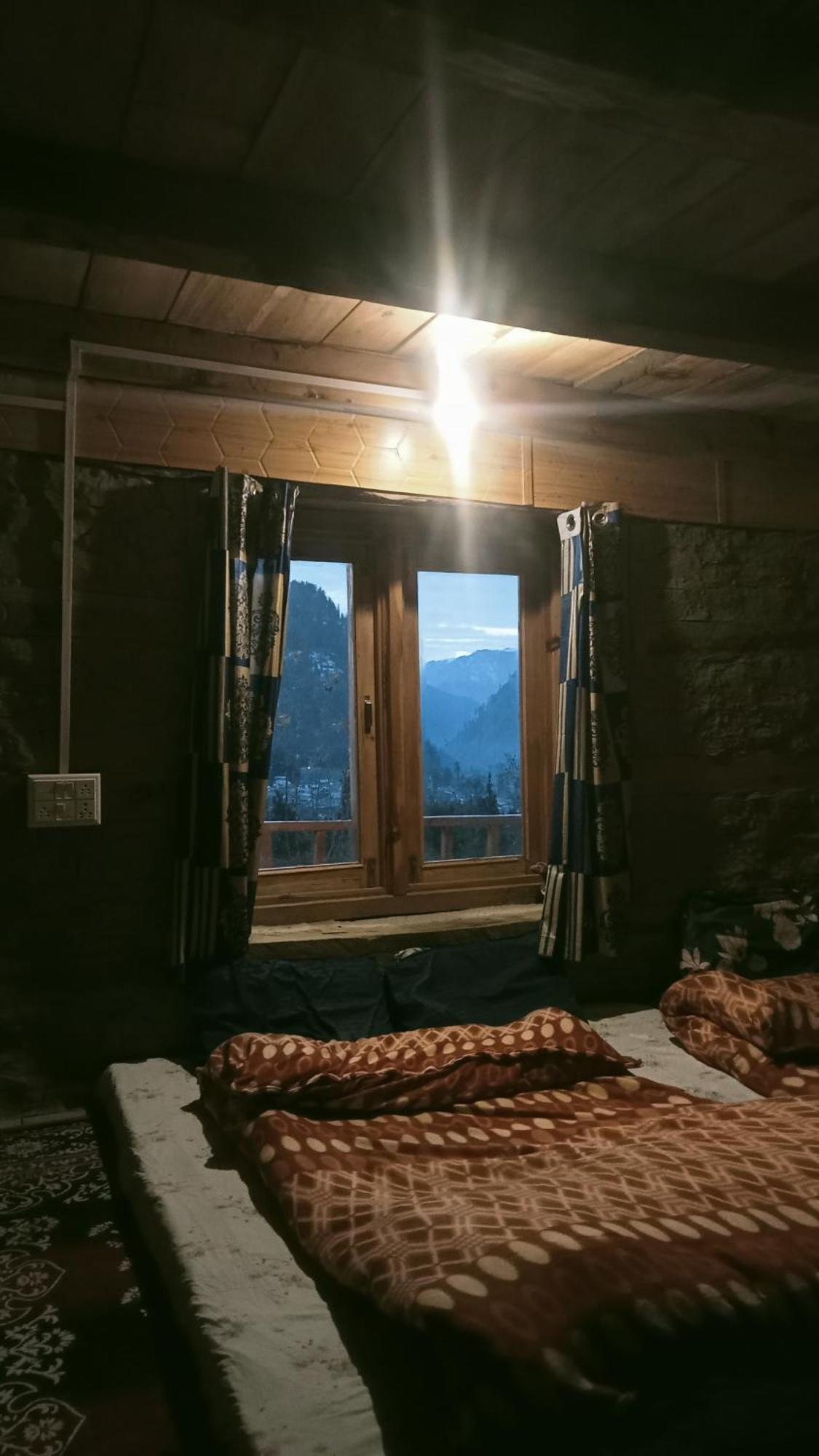Woodstock Villa Rooms&Entirevilla Tulga Kalgha Bagian luar foto