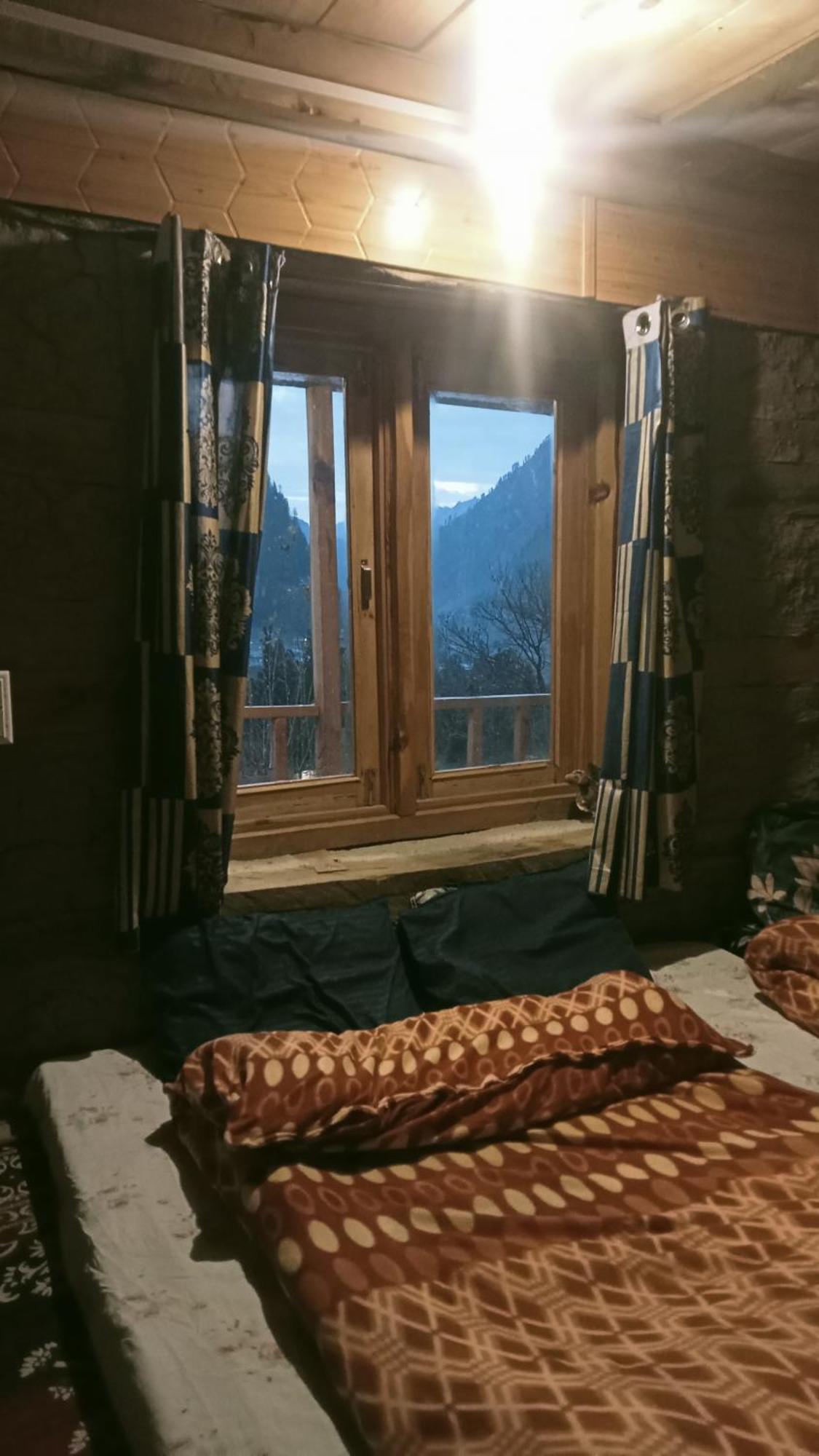 Woodstock Villa Rooms&Entirevilla Tulga Kalgha Bagian luar foto